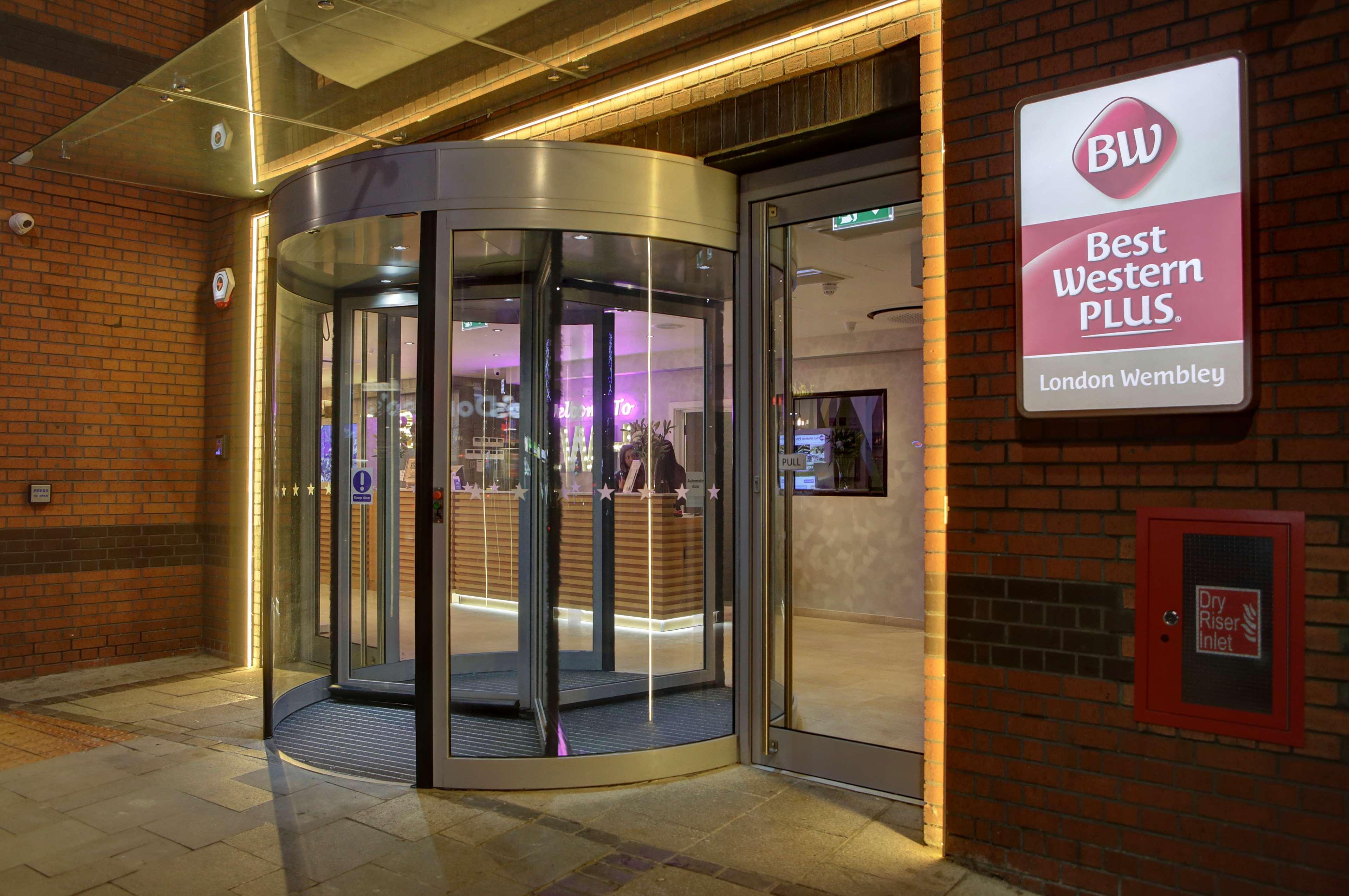 Best Western Plus London Wembley Hotel Dış mekan fotoğraf