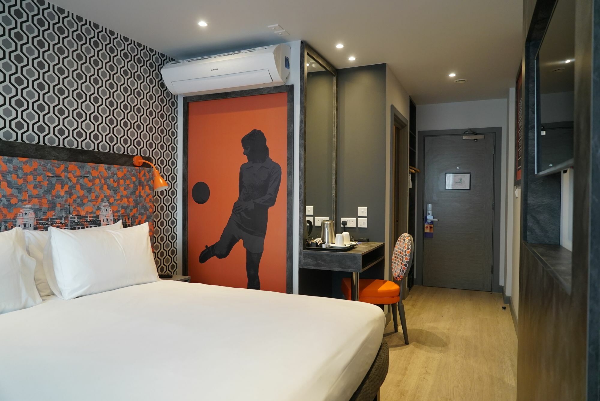 Best Western Plus London Wembley Hotel Dış mekan fotoğraf